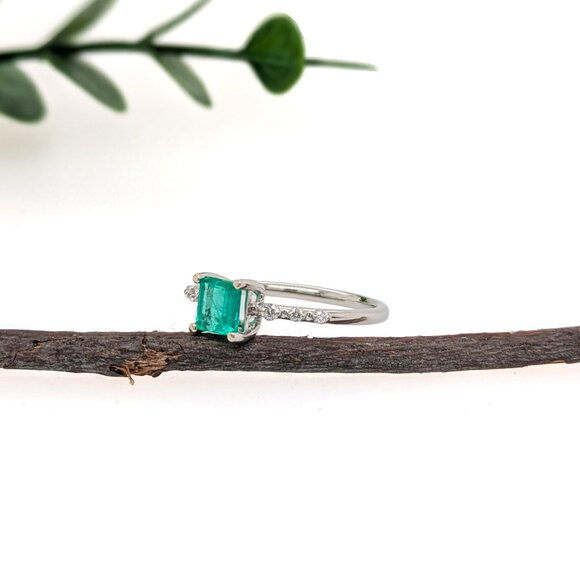 Ethiopian Emerald Ring in Solid 14K White Gold with Natural Diamond Accents - Picture 5 of 7